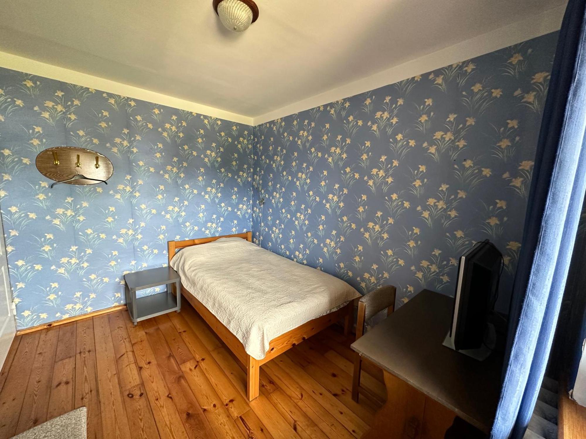 Radi Hotel Brocēni Kültér fotó