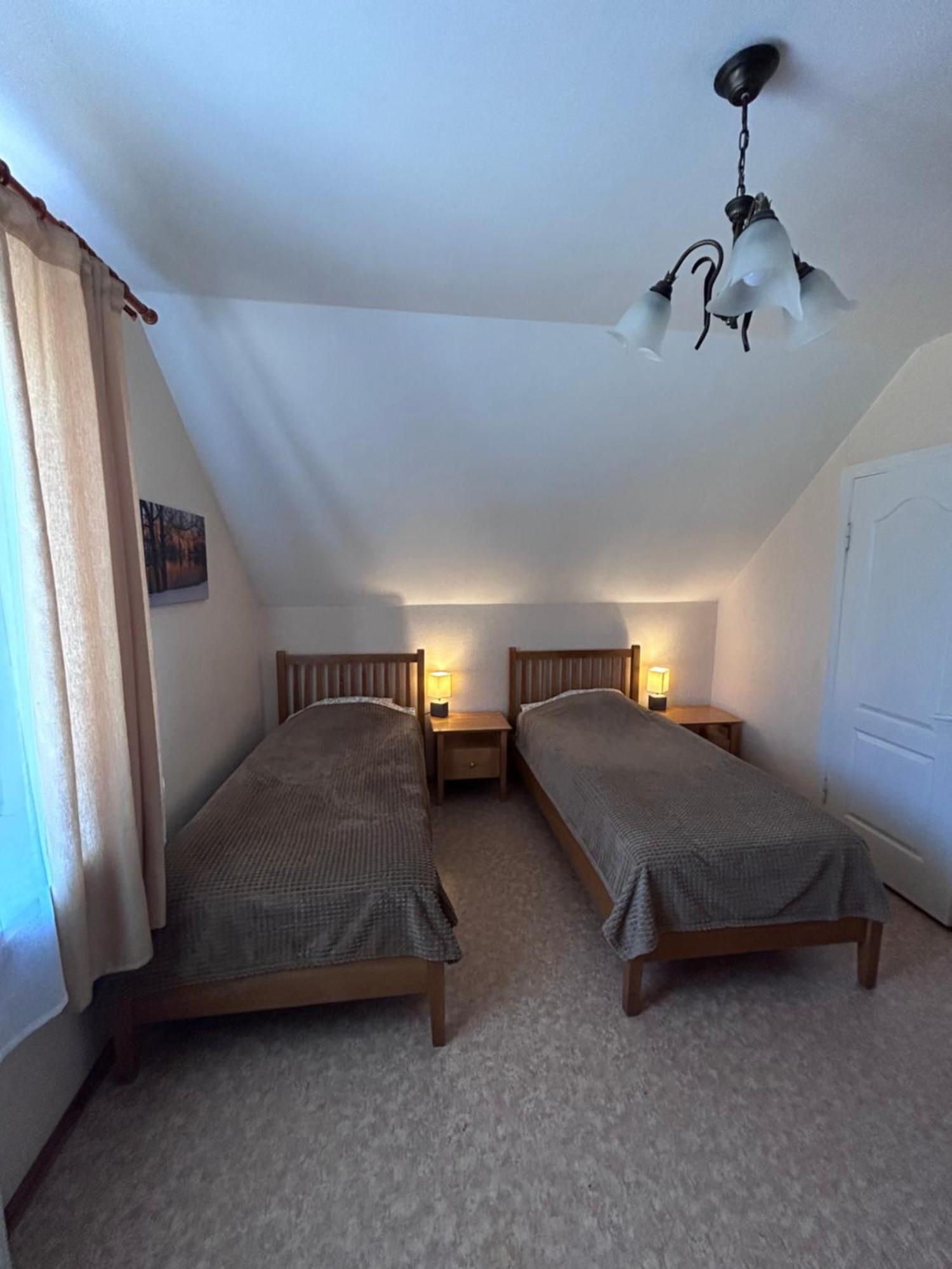 Radi Hotel Brocēni Kültér fotó